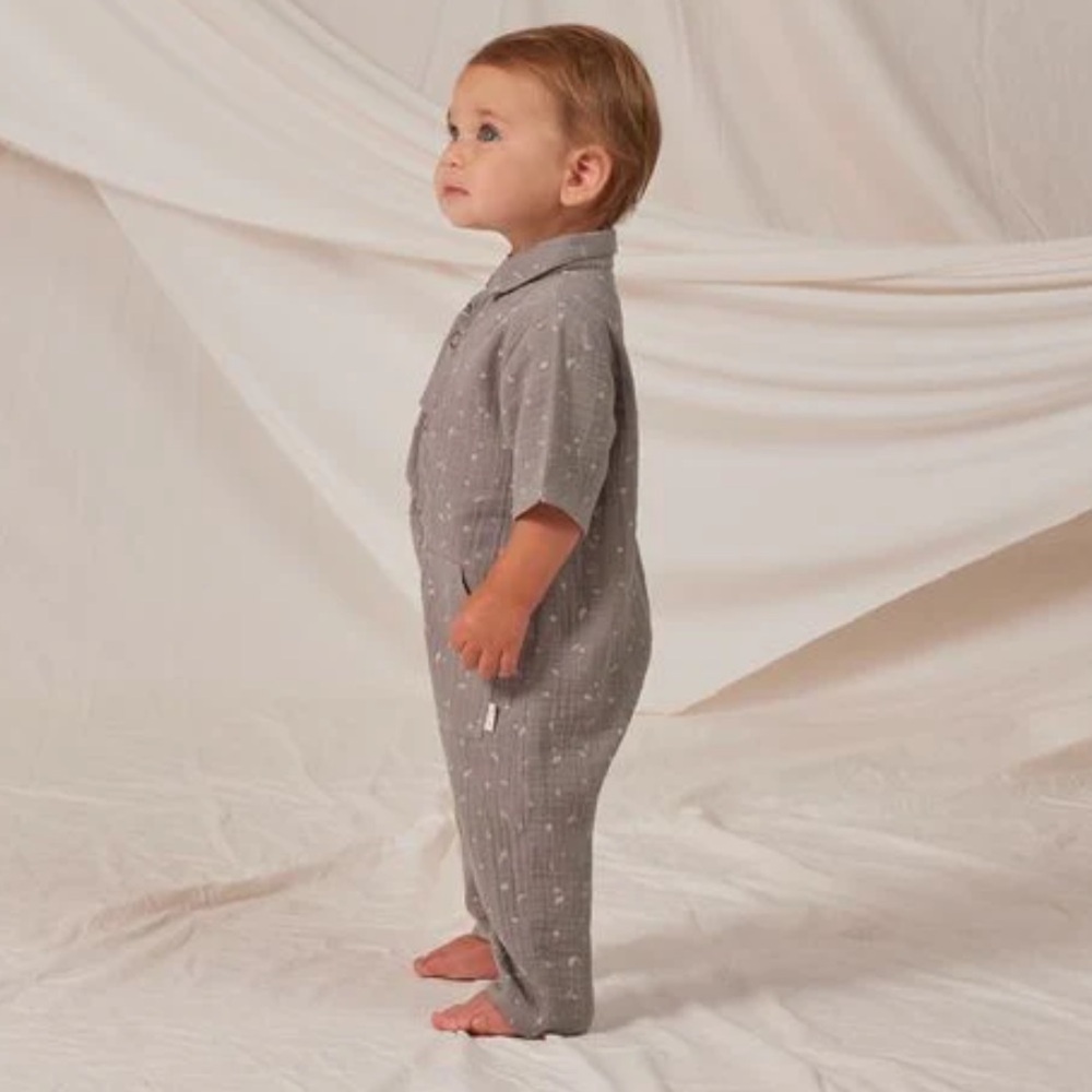 Rylee + Cru Rhett Jumpsuit - Shapes - Picture 3 of 5